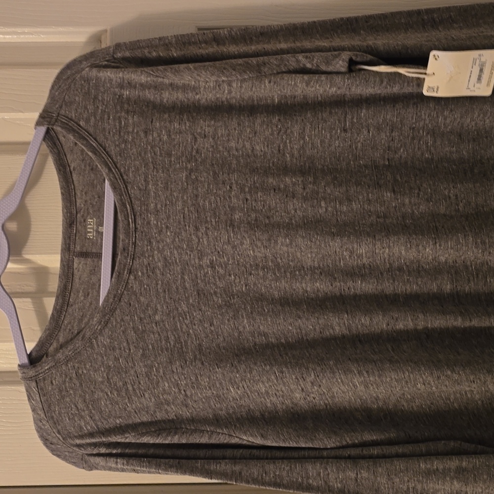 A.N.A BRAND WOMEN'S PLUS LONG SLEEVES SCOOPNECK GRAY TEE-SHIRT SIZE 0X